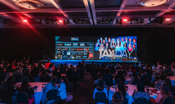 GALERIA_0002_Frame 1321317745